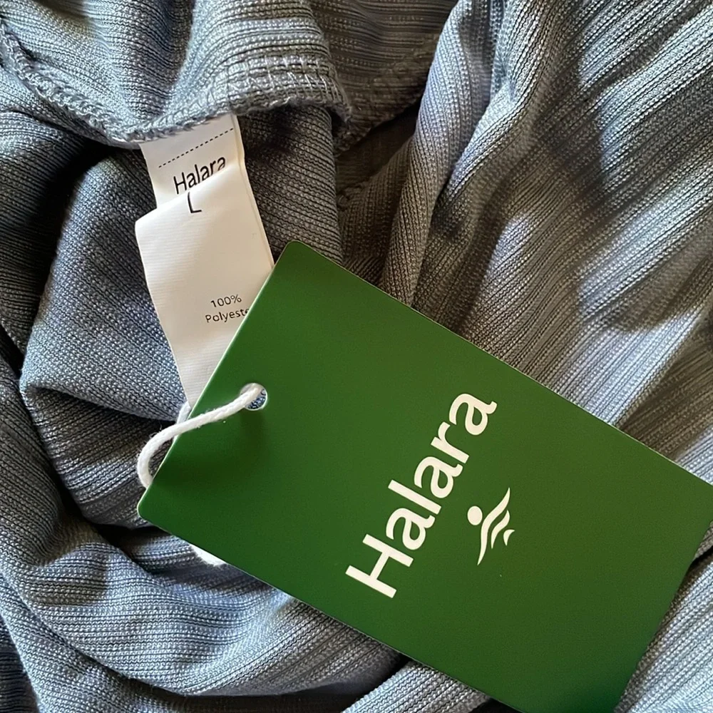 NWT HALARA Denim Blue Cropped Jacket.  Size Large - Picture 3 of 3